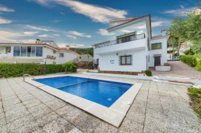 Holidays2Malaga Andalusian house style with pool in Alhaurin de la Torre, Alhaurin De La Torre